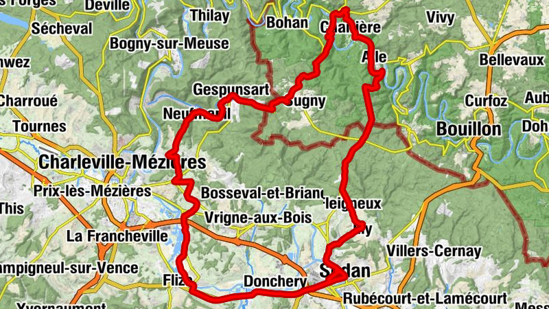 Cité des Forges - Église Saint-Brice - Église Saint-Hilaire - Église Notre-Dame