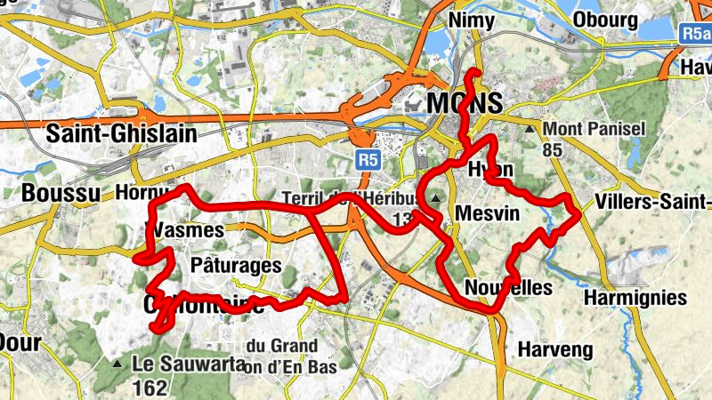 Mons - Église Sainte-Waudru - Terrisse du Vieux Puits sur 6 Paumes - Terril N° 6