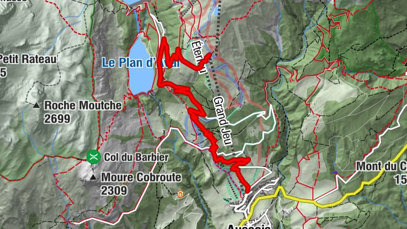 Fußgänger-Routen Schneeschuhe: Die Staudämme